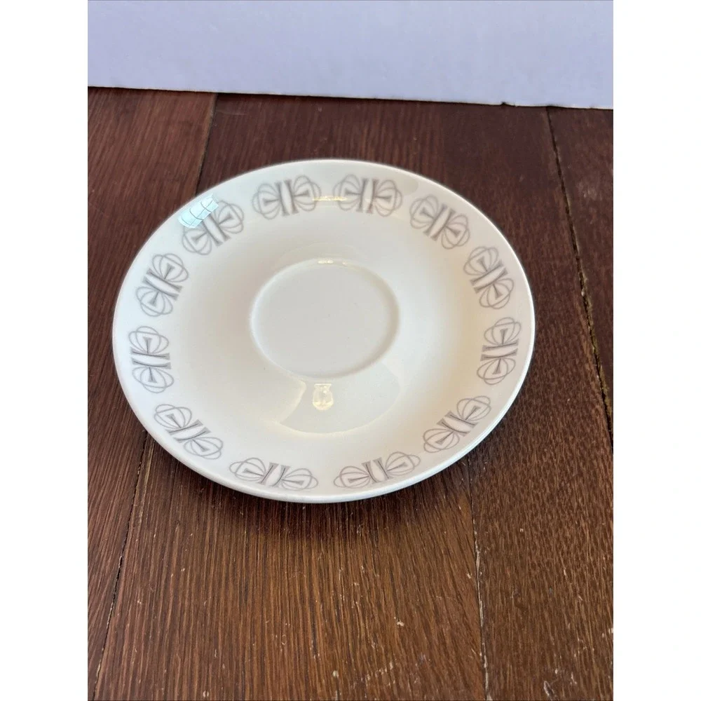 5‎ pc place setting Franciscan Merry Go Round  White Stone Ware  Pre-owned